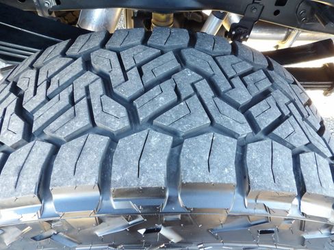 Used 2023 Ford F250 Limited w/ FX4 Off-Road Package image 68