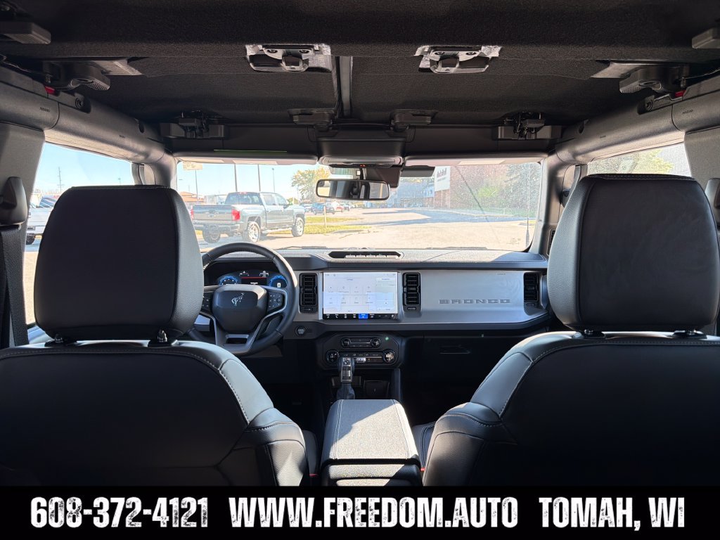 Used 2026 Ford Bronco Outer Banks w/ Sasquatch Package AWD/4WD image 32