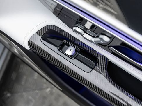 Used 2025 Mercedes-Benz AMG GT 63 image 40