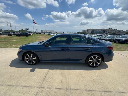 Certified 2026 Honda Civic Sport Touring image 5