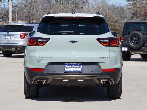 Used 2025 Chevrolet TrailBlazer ACTIV w/ Convenience Package image 4