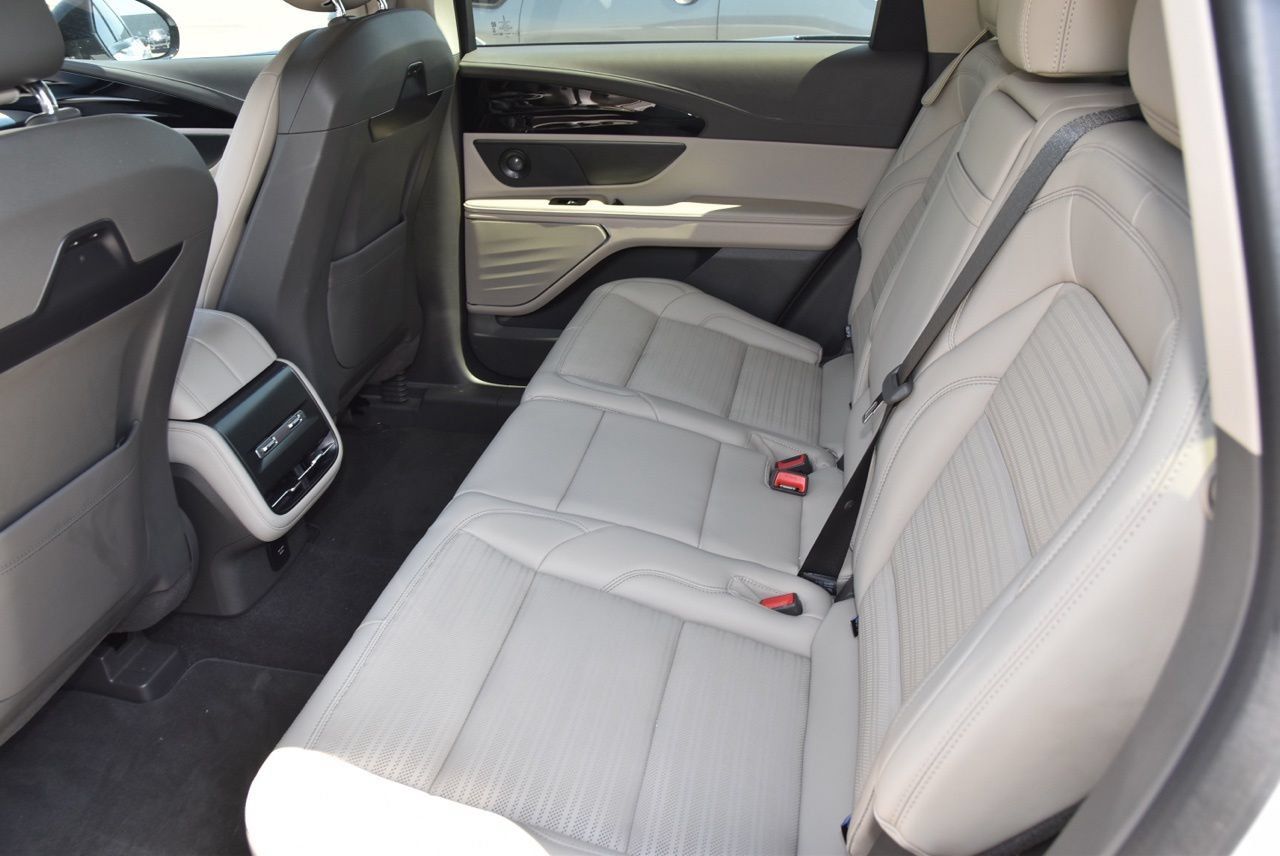 Certified 2024 Lincoln Nautilus Reserve w/ Equipment Group 202A AWD/4WD image 11