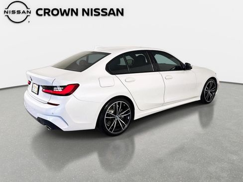 Used 2020 BMW 330i Sedan w/ M Sport Package RWD image 6