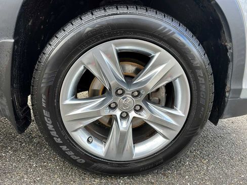 Used 2015 Toyota Highlander Limited image 9