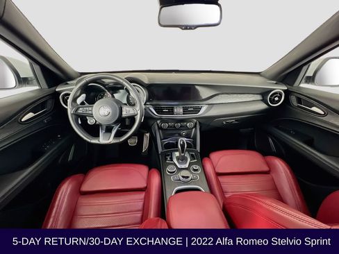 Used 2022 Alfa Romeo Stelvio Sprint AWD/4WD image 40