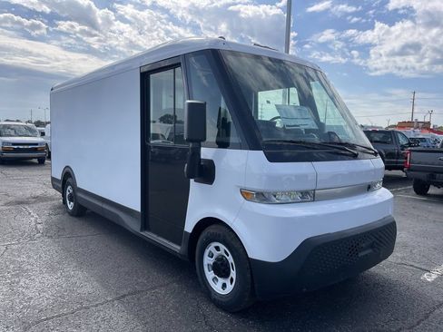 Used 2024 Chevrolet Brightdrop 600 w/ Battery Pack, Max Range AWD/4WD image 13