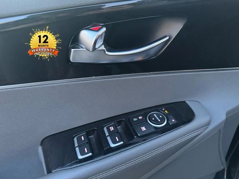 Used 2016 Kia Sorento EX image 26