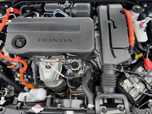 Used 2025 Honda Civic Sport Touring image 20