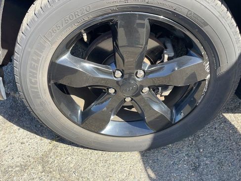 Used 2015 Jeep Grand Cherokee High Altitude RWD image 30
