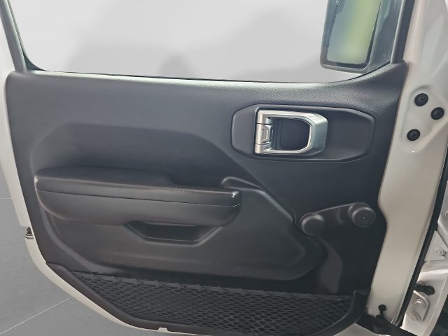 Used 2021 Jeep Wrangler Unlimited Sport AWD/4WD image 27