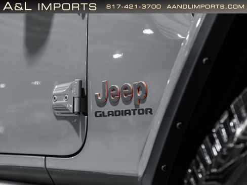 Used 2021 Jeep Gladiator Mojave image 21