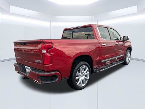 Used 2024 Chevrolet Silverado 1500 High Country w/ High Country Premium Package AWD/4WD image 4