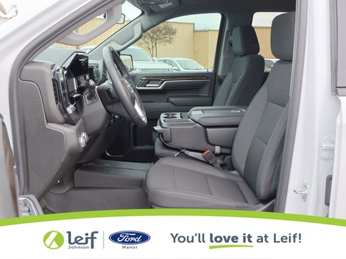 Used 2025 GMC Sierra 1500 Elevation image 11