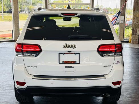 Used 2020 Jeep Grand Cherokee Limited AWD/4WD image 8