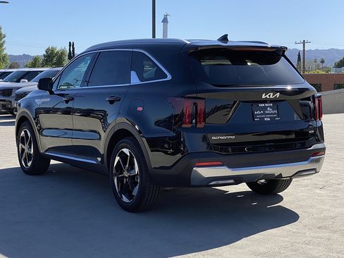 New 2026 Kia Sorento EX FWD image 6