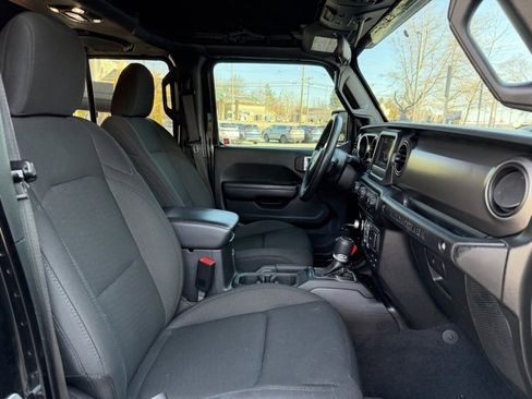 Used 2020 Jeep Wrangler Unlimited Sport S image 47
