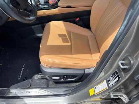 Used 2024 Lexus NX 350h AWD image 12