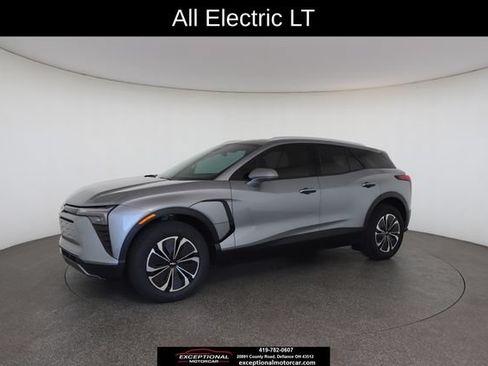 Used 2024 Chevrolet Blazer EV LT AWD/4WD image 4