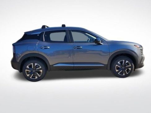 New 2026 Nissan Kicks SV image 6