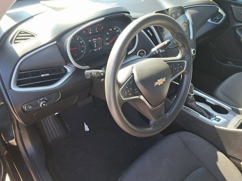 Used 2024 Chevrolet Malibu LT FWD image 10