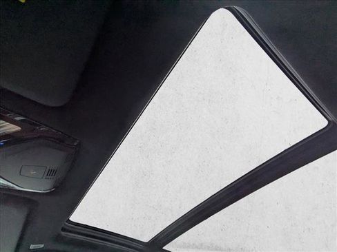 New 2026 BMW X5 xDrive50e image 15