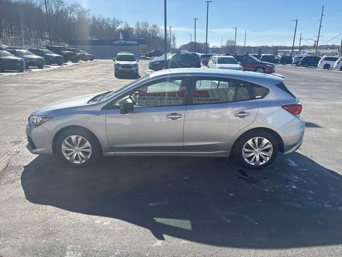 Used 2022 Subaru Impreza 2.0i image 5