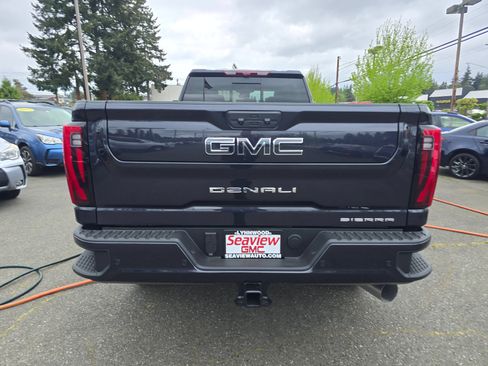 New 2026 GMC Sierra 3500 Denali Ultimate AWD/4WD image 6