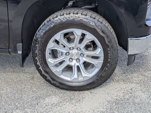 Certified 2026 Chevrolet Silverado 1500 LTZ w/ Technology Package AWD/4WD image 10