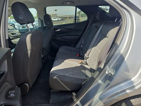 Used 2024 Chevrolet Equinox LT FWD image 24
