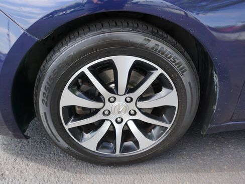 Used 2016 Acura TLX FWD image 34