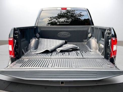 Used 2020 Ford F150 XLT w/ Equipment Group 302A Luxury AWD/4WD image 25