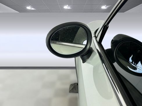 Used 2021 MINI Cooper Clubman S image 19