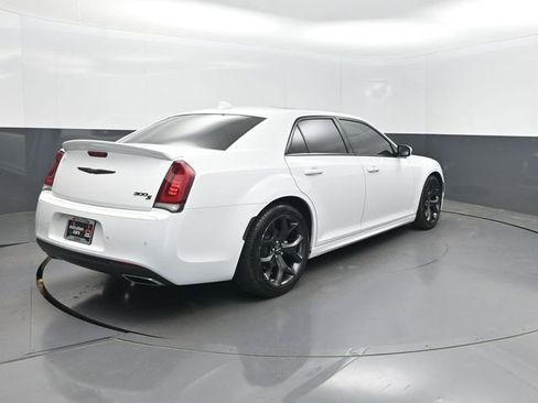 Used 2022 Chrysler 300 S RWD image 26