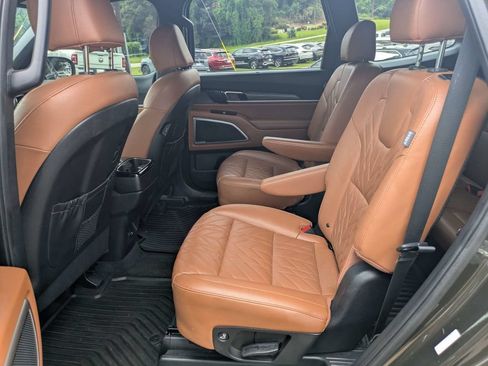 Used 2023 Kia Telluride EX X-Line AWD/4WD image 16