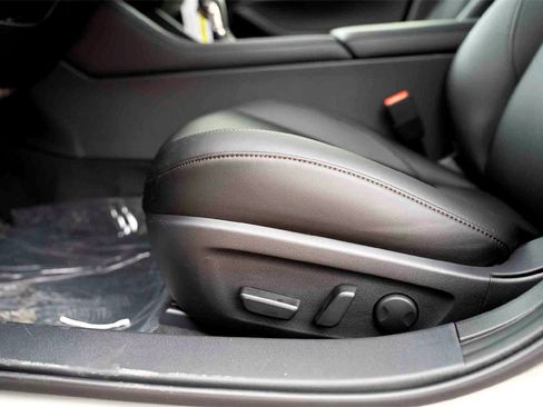 New 2026 MAZDA MAZDA3 s image 11