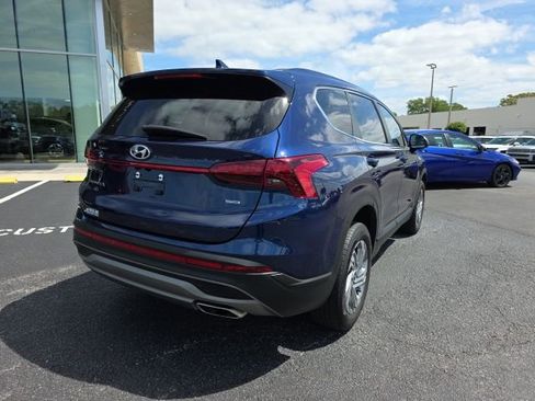 Used 2023 Hyundai Santa Fe SE w/ Cargo Package image 4