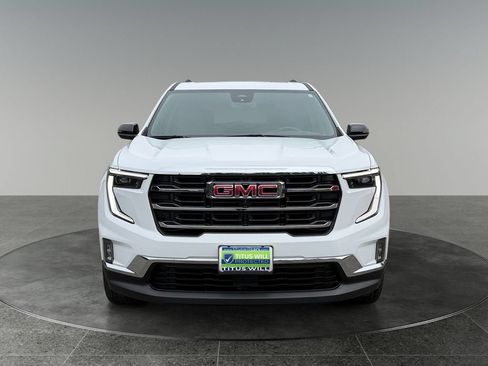 Used 2024 GMC Acadia Elevation AWD/4WD image 2