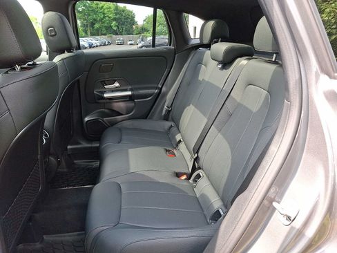 Used 2026 Mercedes-Benz GLA 250 4MATIC image 8