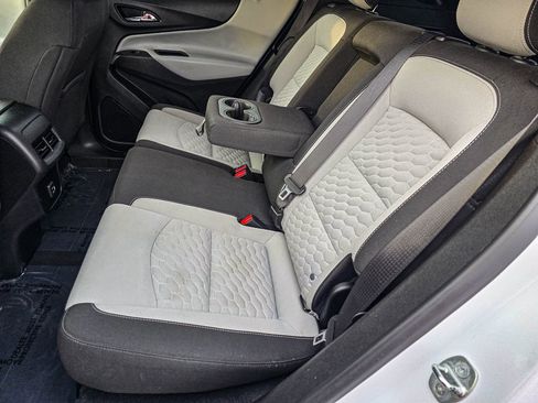 Used 2020 Chevrolet Equinox LT image 31