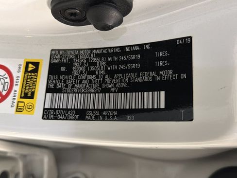 Used 2019 Toyota Highlander Limited AWD/4WD image 11