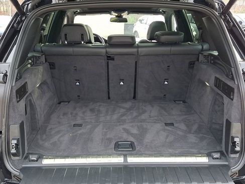 Used 2023 BMW X5 xDrive45e image 36