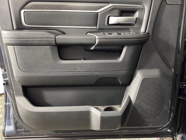 New 2027 RAM 3500 Big Horn AWD/4WD image 18