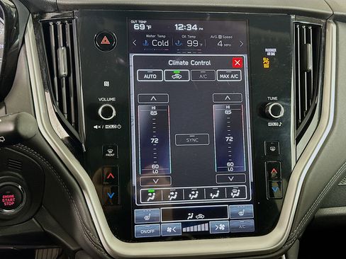 Used 2025 Subaru Outback Premium image 24