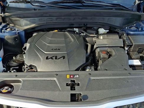 Certified 2024 Kia Telluride EX w/ EX Captain's Chair Package image 30