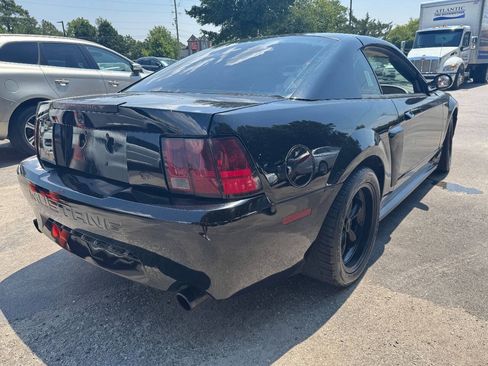 Used 2004 Ford Mustang GT RWD image 7