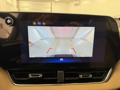 New 2026 Chevrolet Equinox ACTIV AWD/4WD image 22