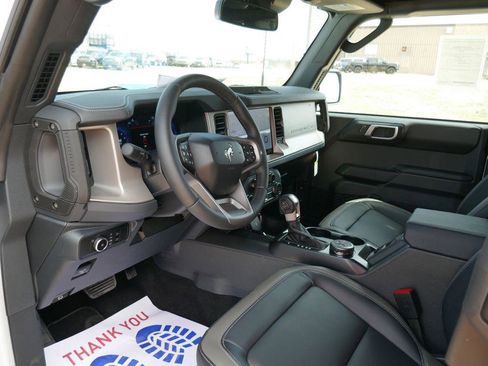 New 2026 Ford Bronco Outer Banks AWD/4WD image 17