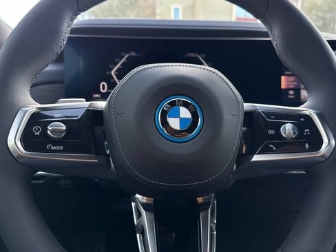 New 2026 BMW i7 xDrive60 w/ Executive Package AWD/4WD image 26