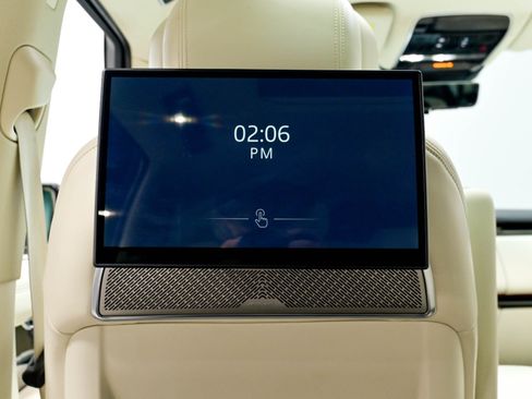Used 2024 Land Rover Range Rover Long Wheelbase Autobiography AWD/4WD image 97
