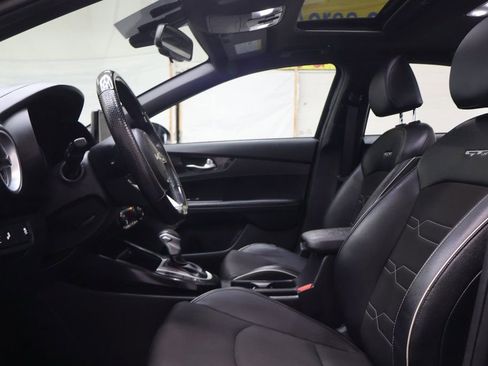 Used 2022 Kia Forte GT-Line w/ GT-Line Premium Package image 16